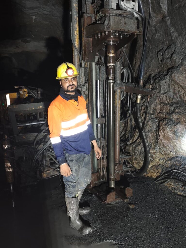 UG-Vertical Raise Drilling & Blasting